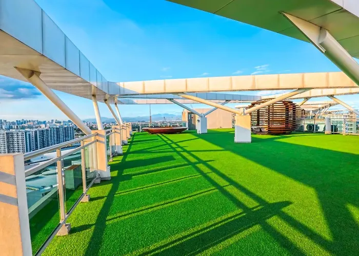 Holiday home Azure View Near Airport